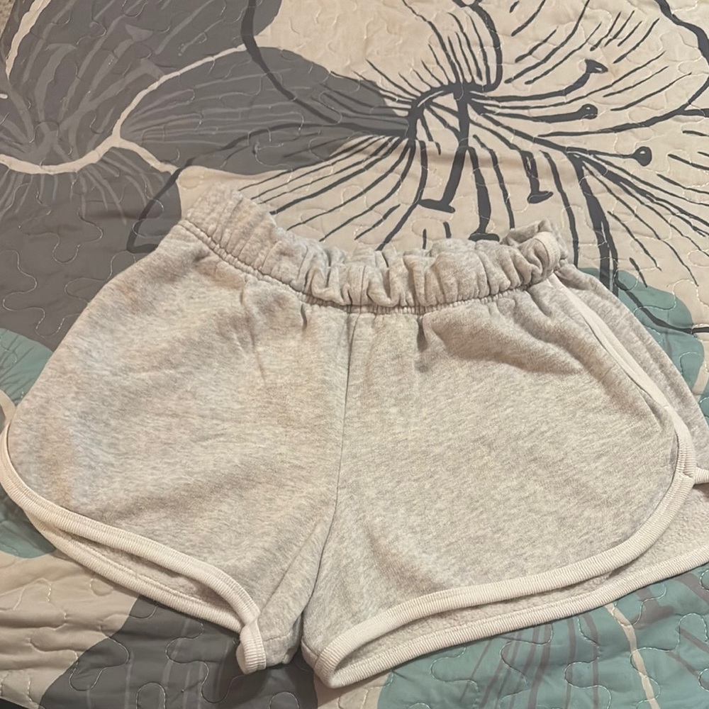 PINK Victoria’s Secret Gray Shorts